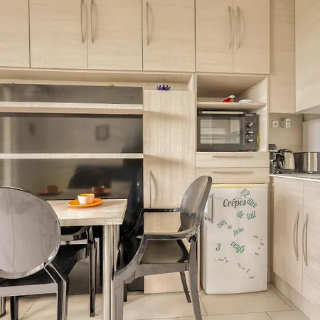 Apartment Les Aigues Marines- Face Au Port Climatise Saint-Cyr-sur-Mer